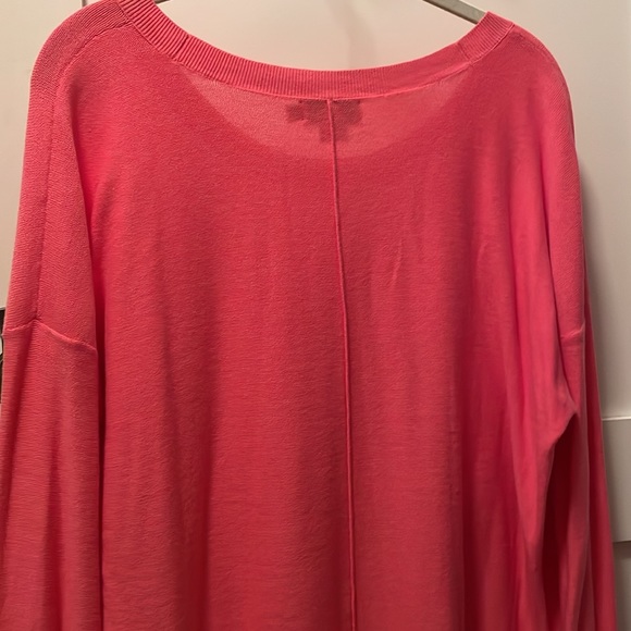 Vineyard Vines Sweater - Picture 6 of 6